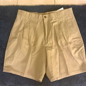 Men’s shorts (dress/casual).